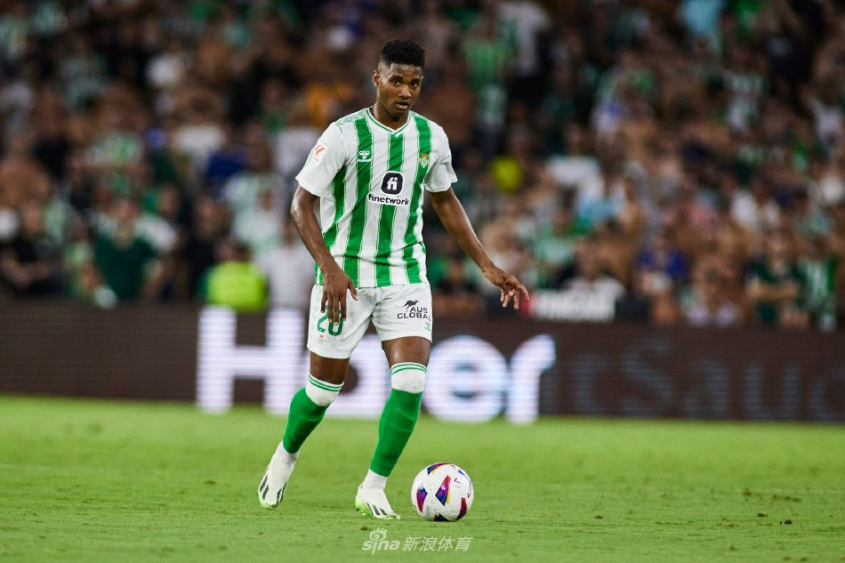 估值更高 估值更高